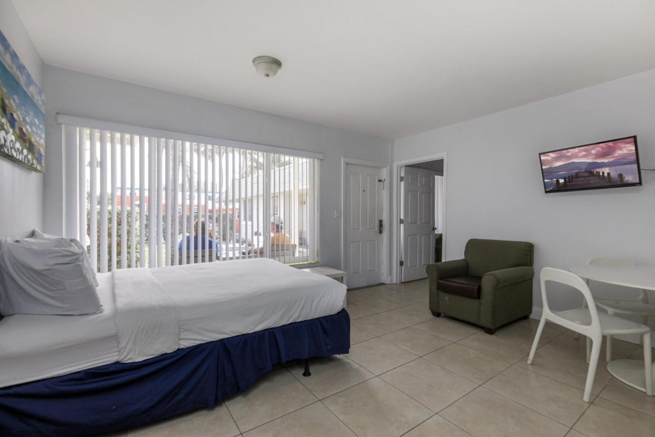 Hollywood Broadwalk Oceanside Hotel Ngoại thất bức ảnh